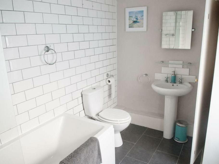 Noble House Exeter Villa Cameră foto